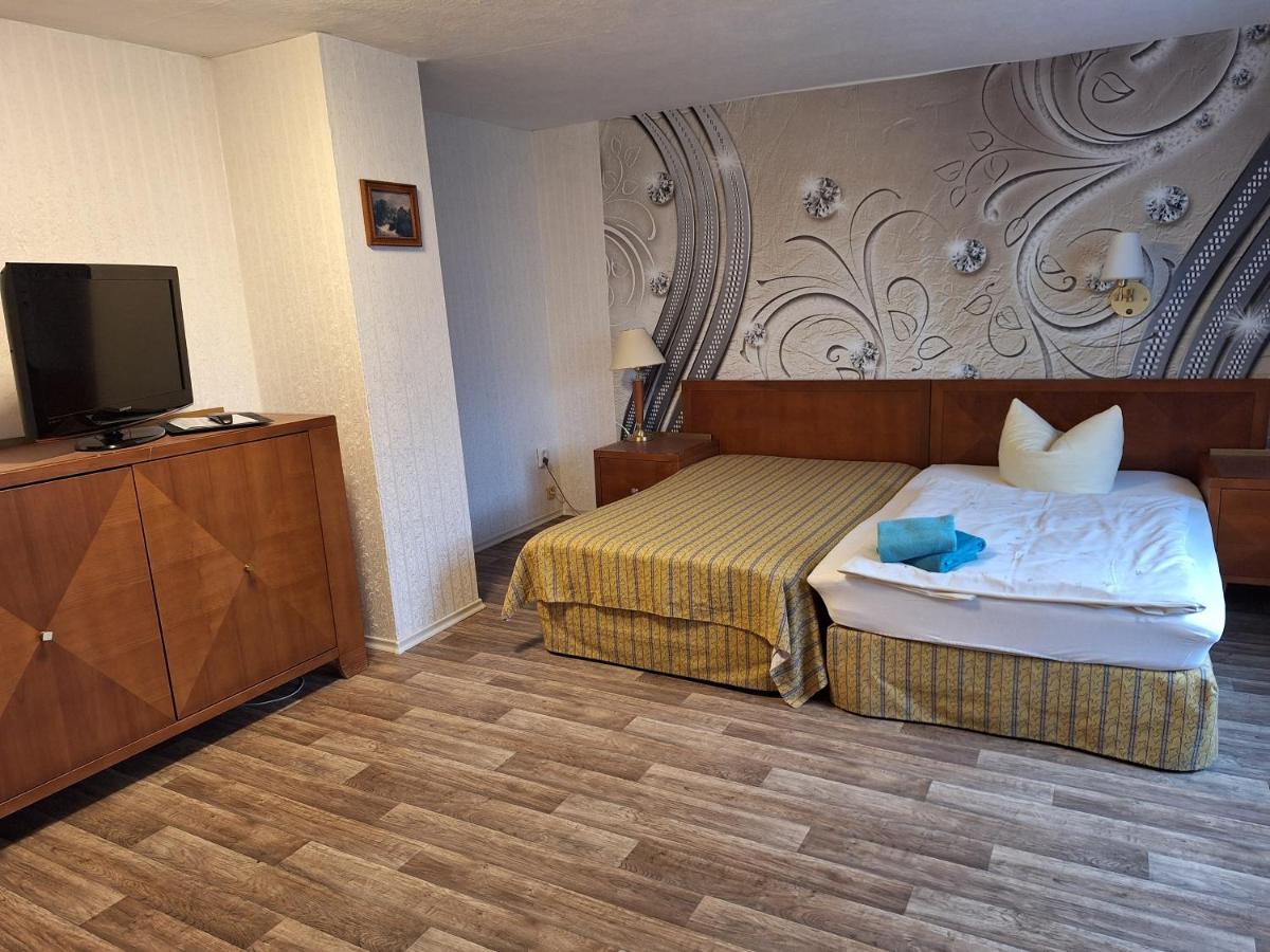 Hotel Kulturhaus Felgeleben Schönebeck Екстериор снимка